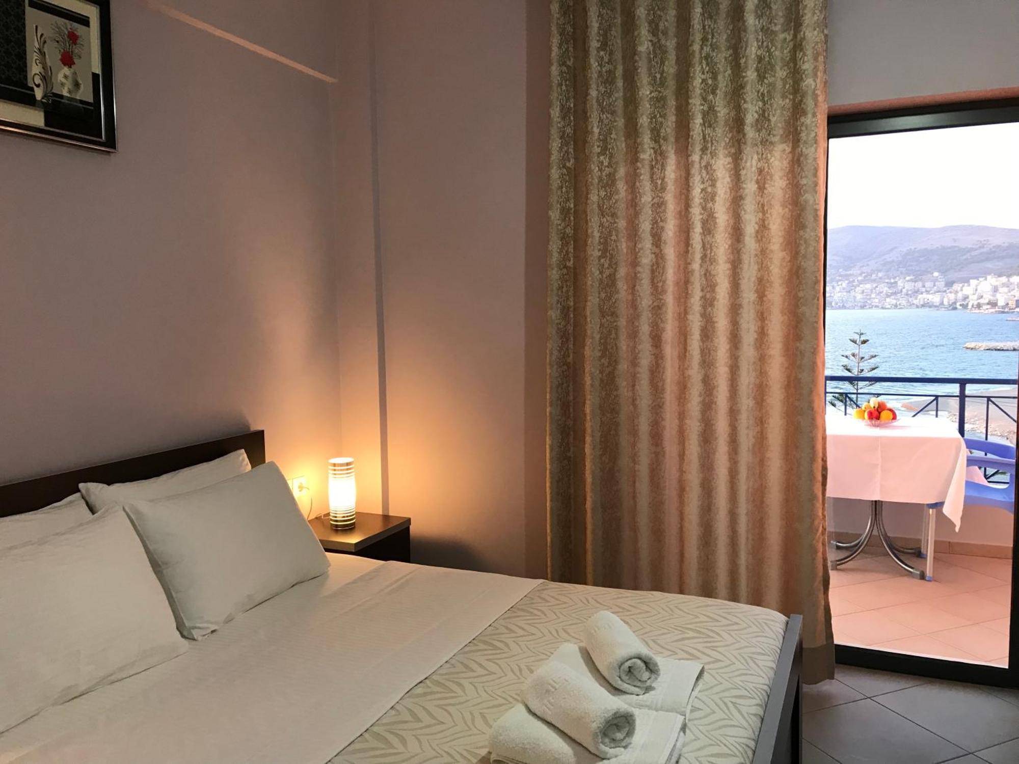 Erdeti Boutique Hotel Sarandë Exterior foto